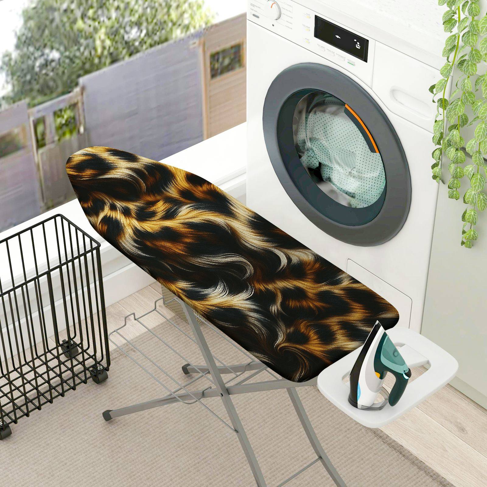 1-Piece Luxury Animal Print Artistic Design  Ironing Board Cover, Universal Size, Without Board